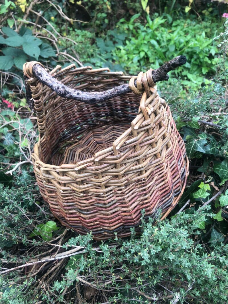 Asymmetrical basket with gorse wooden handle - Image 5