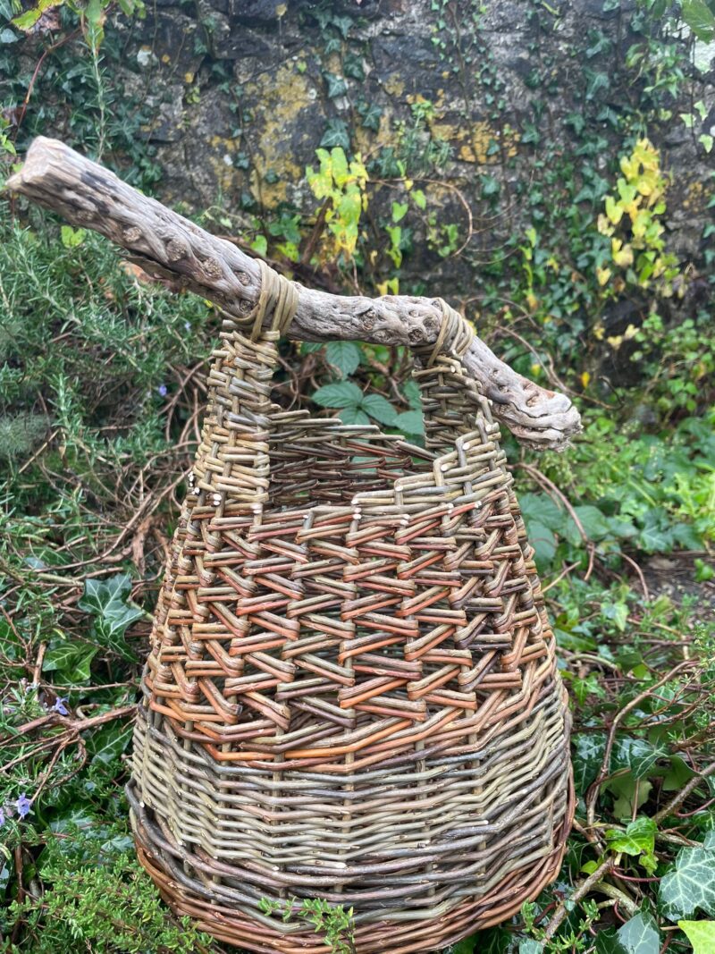 Asymmetrical Basket with Zig Zag Weave and Wooden Handle - Image 6